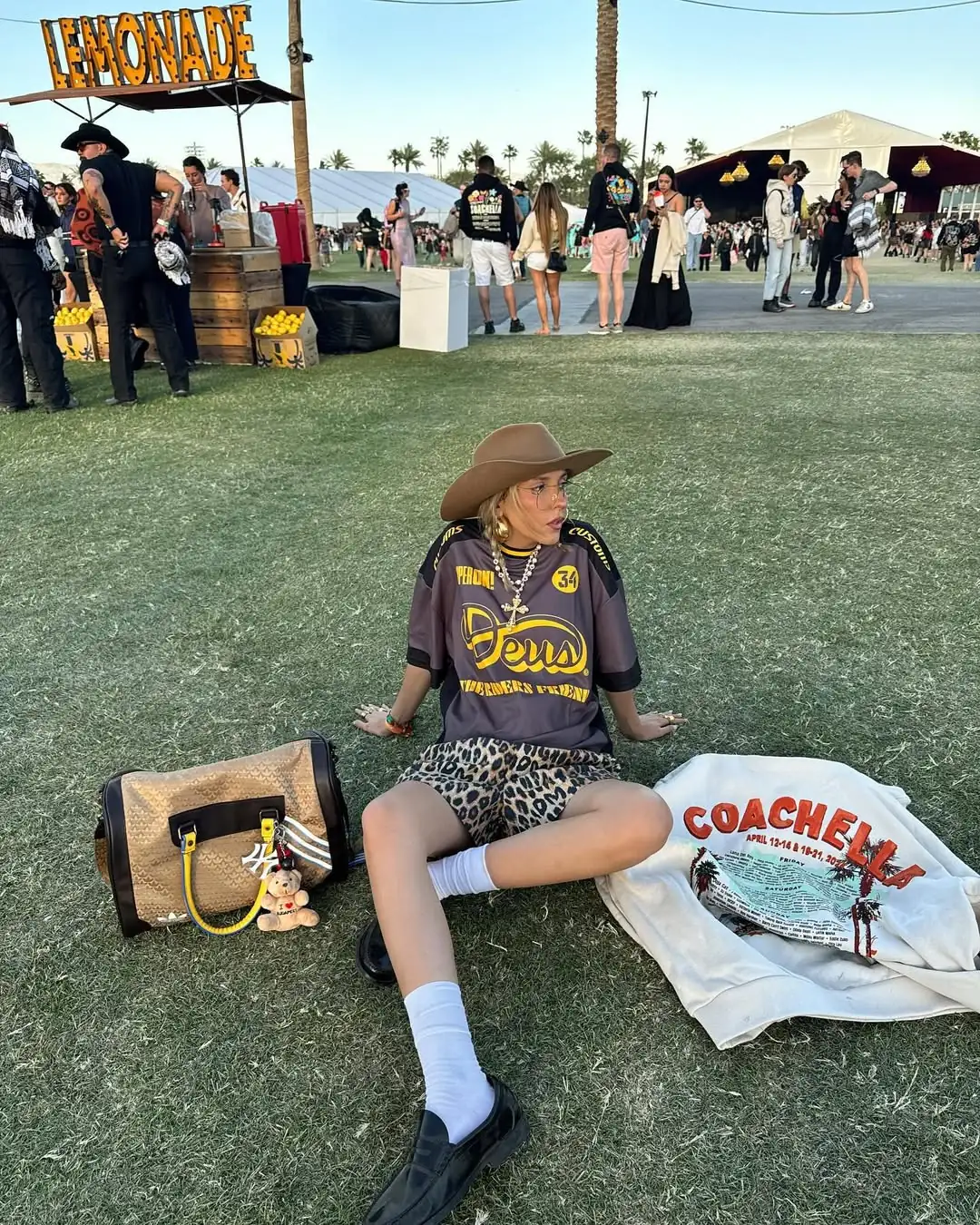 Ідеї стильних образів для фестивалю Lollapalooza 2 Ідеї стильних образів для фестивалю Lollapalooza